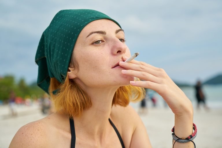 Lee más sobre el artículo Consumo de sustancias: Prevención del consumo adolescente