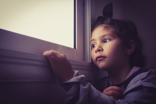 Niños supervivientes: Efectos psicológicos del maltrato